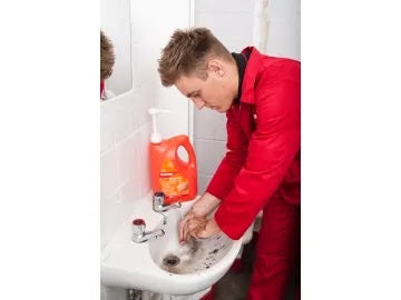 Swarfega SWASOR4LMP Orange Hand Cleaner Pump Top Bottle 4Ltr