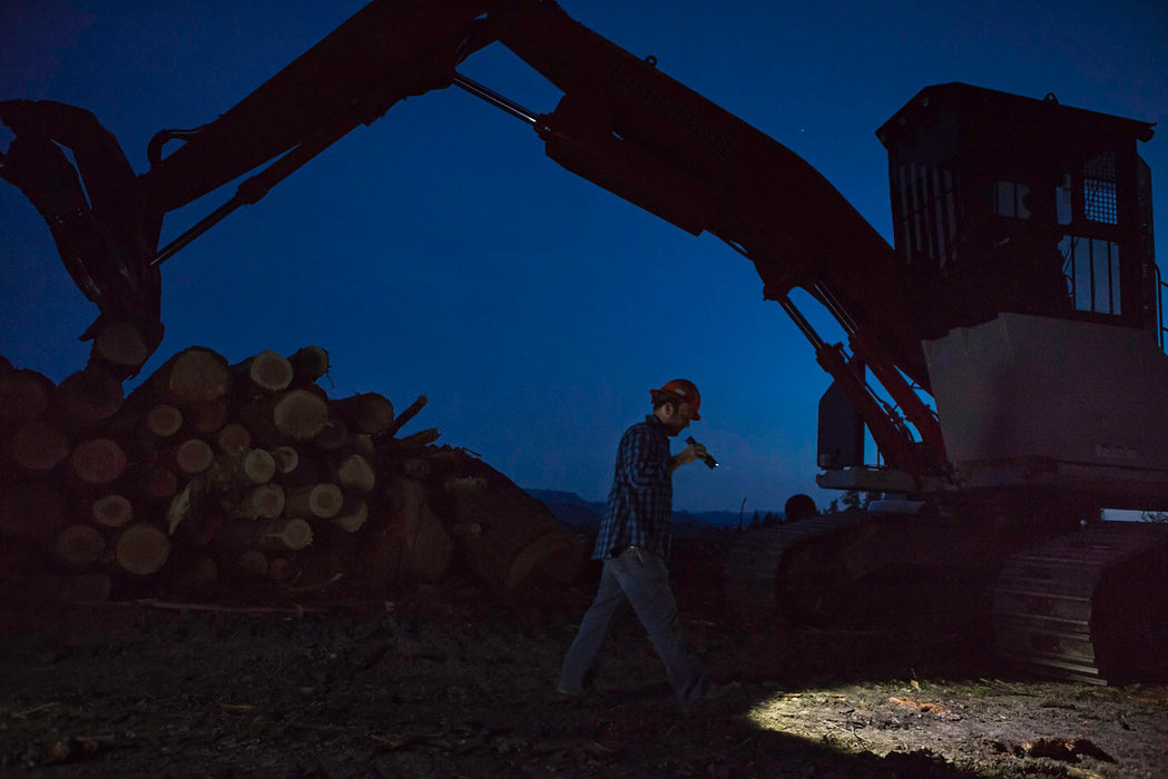 Coast HP7 LED Focusing Torch