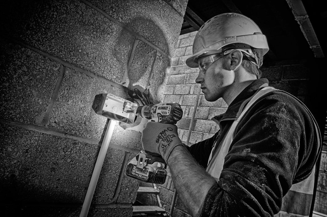 Dewalt DCD799P2T XR Brushless Combi Drill 18v 2 X 5.0ah Batt